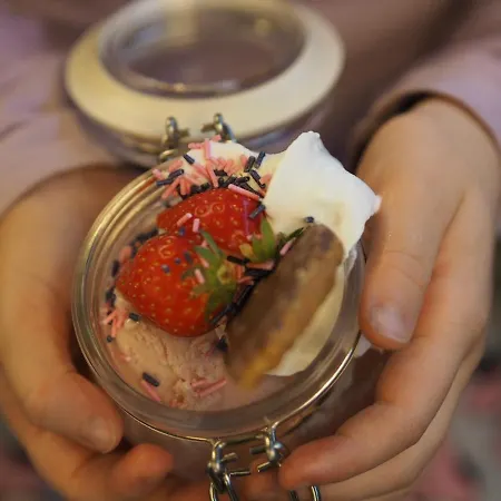 Fabrik Ξενοδοχείο 3*