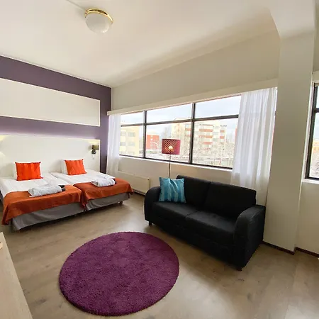 Hotel Fabrik 3*
